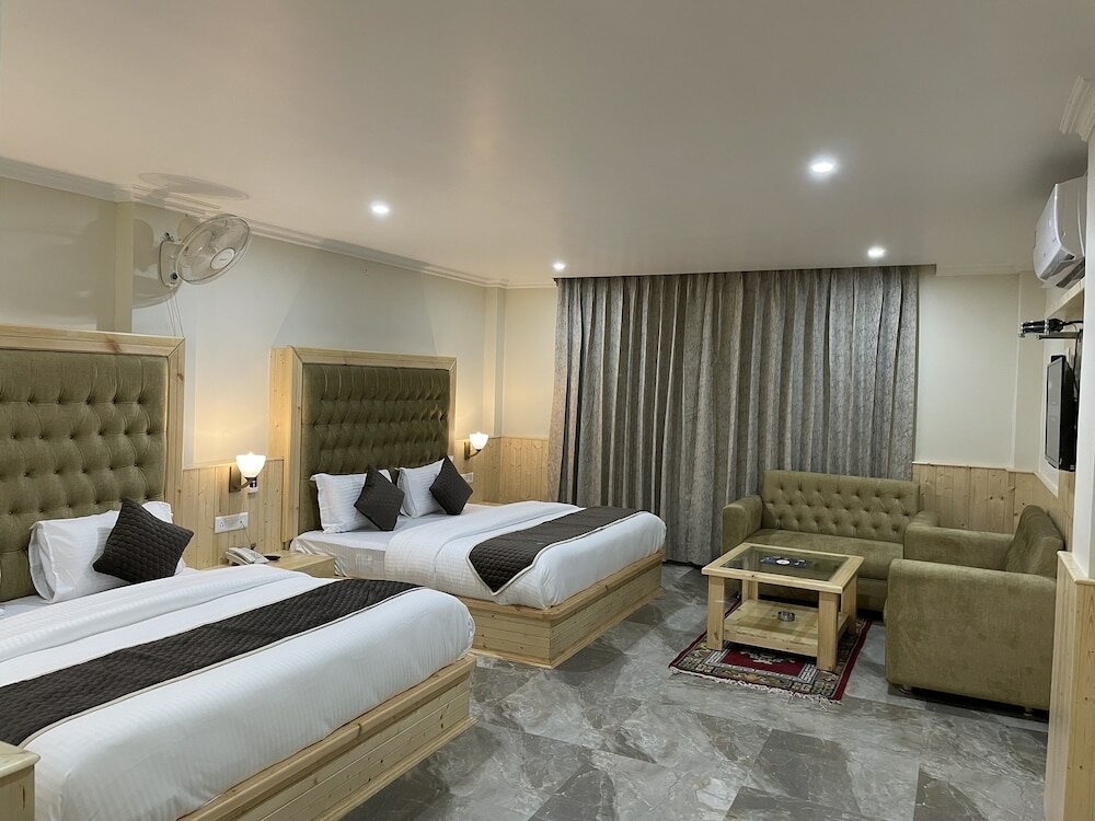 Фото отеля 2