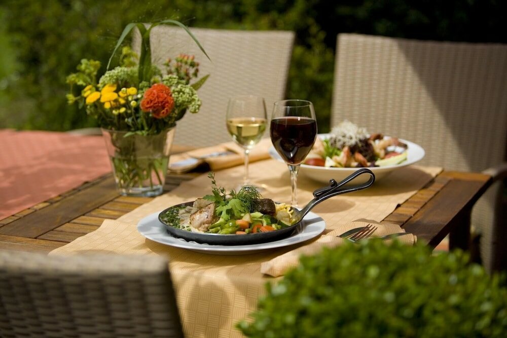 Фото Hotel Eisbach