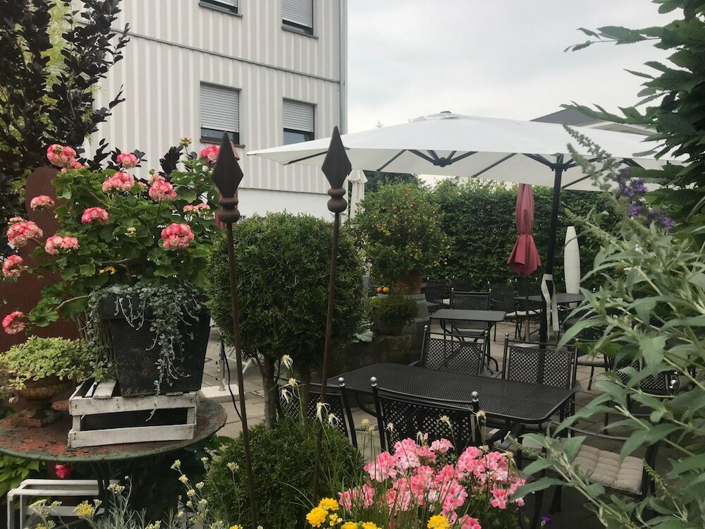 Фото Hotel Schwarzwälder Hof