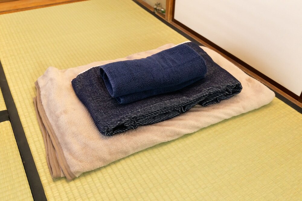 Фото Kagurazaka Retro Bar & Hotel