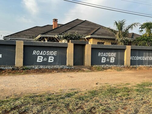Гостиница Roadside B&b в Эсватини