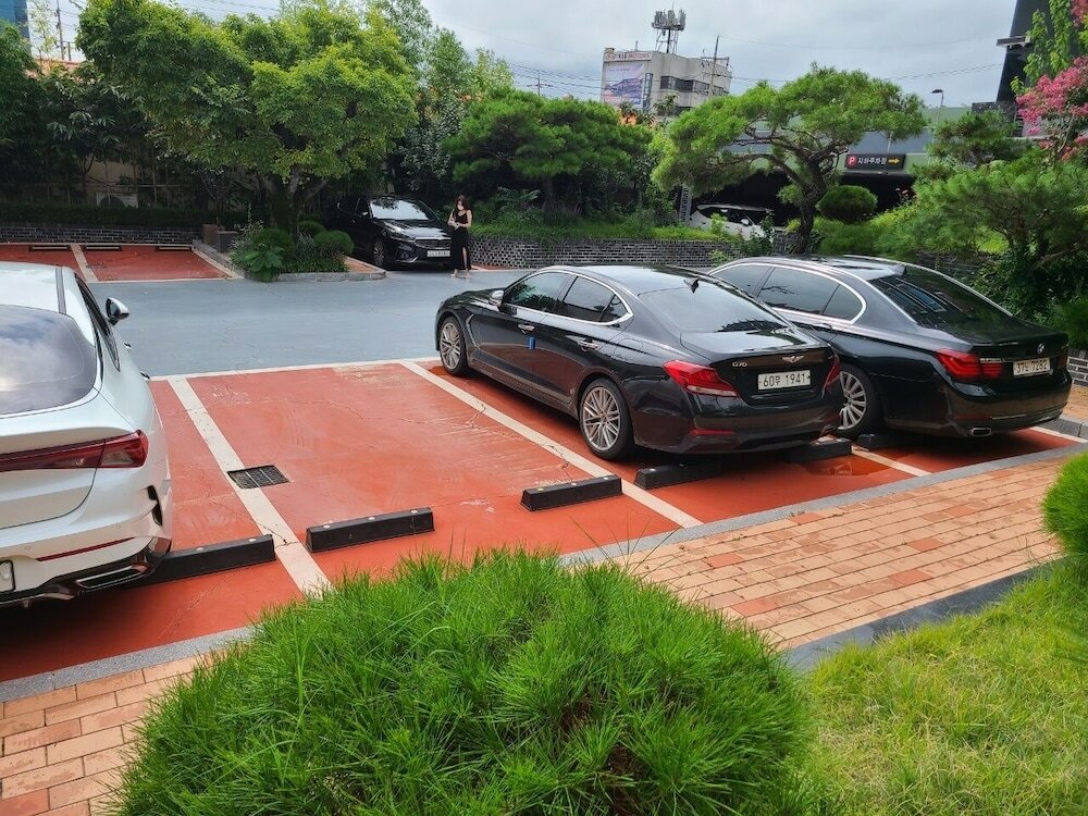 Фото Renaissance Hotel