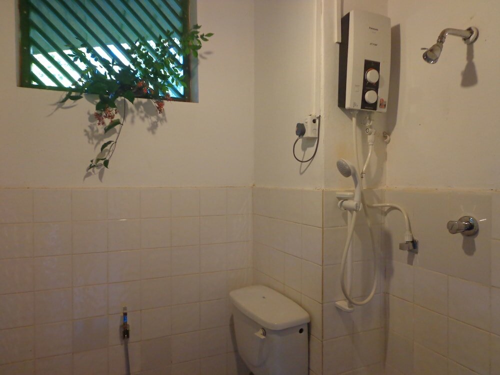 Фото Brown's Edge Residence