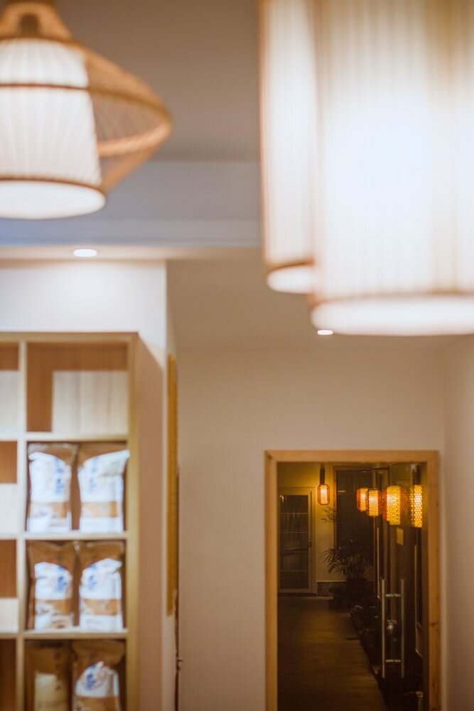 Фото Listening To The Rain Hall Inn