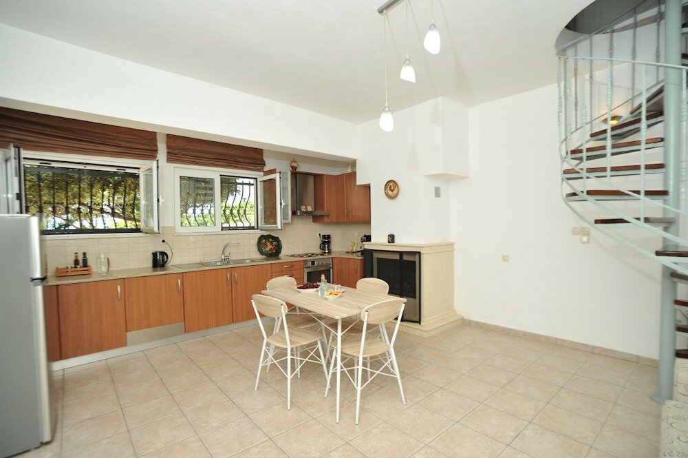 Фото Romantic Corner Maisonettes