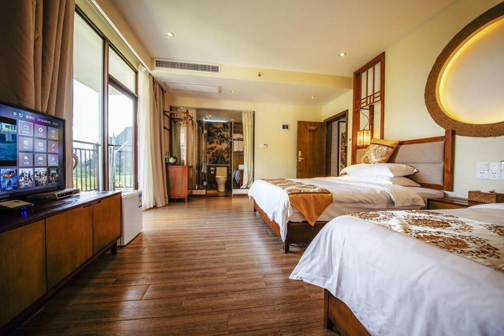 Фото Dongfang Tianshe Resort