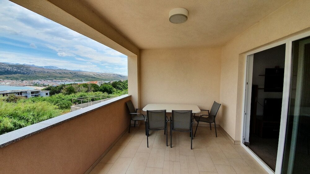 Фото Goga apartments