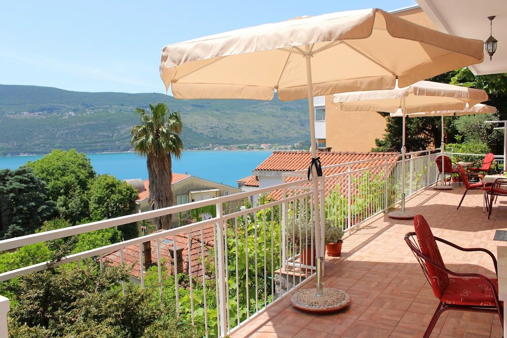 Фото Guest House Tomanovic