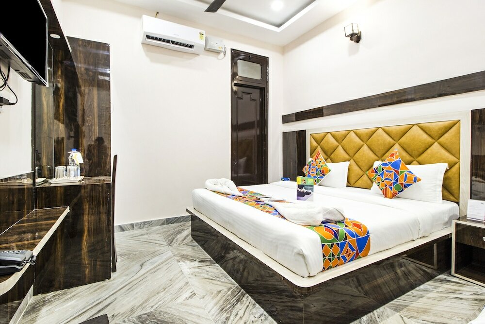 Фото FabExpress Sant Golden Temple