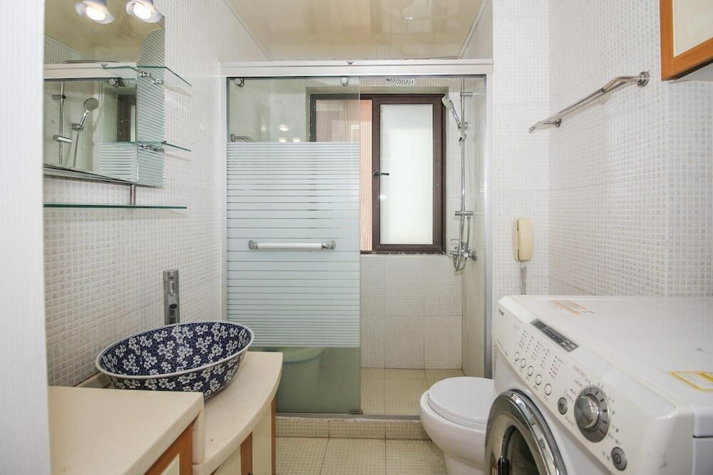 Фото Ellies Apartment Biyun Branch