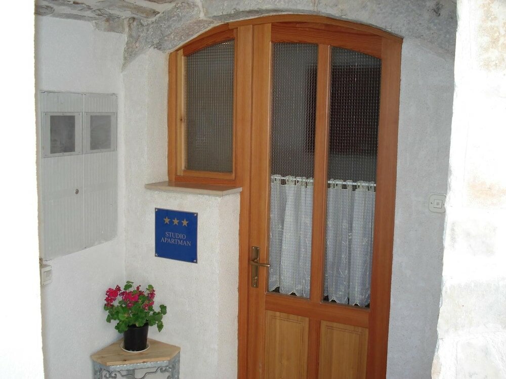 Фото Emily Rooms