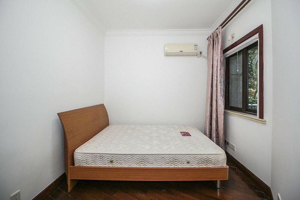 Фото Ellies Apartment Biyun Branch