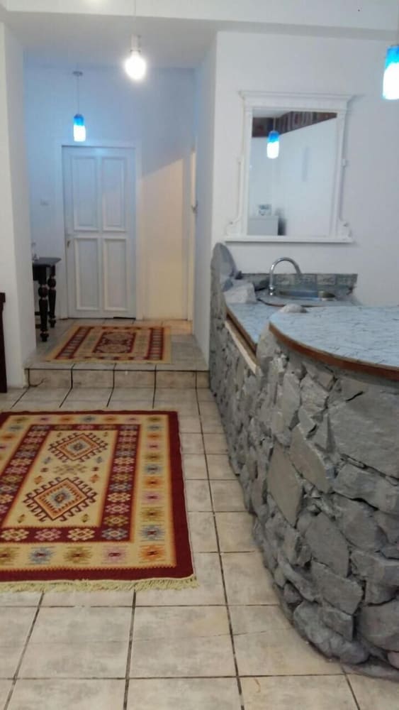 Фото Central Antique Apartments