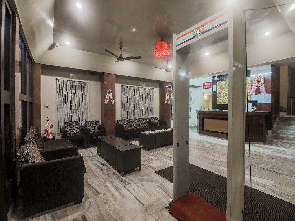 Фото Oyo 14995 Hotel Starline Paltan Bazar