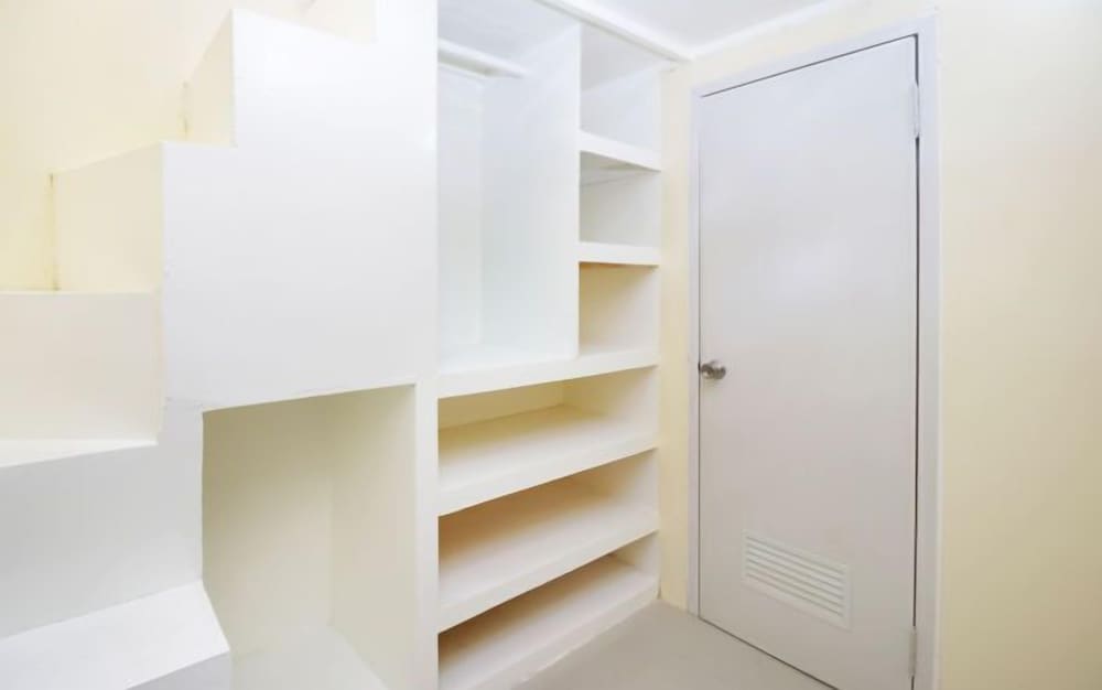 Фото Kamar Keluarga Jelambar Syariah