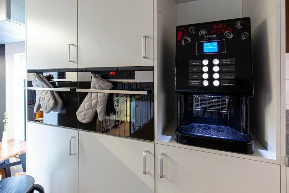 Фото Area24I7 Europaplatz Apartment