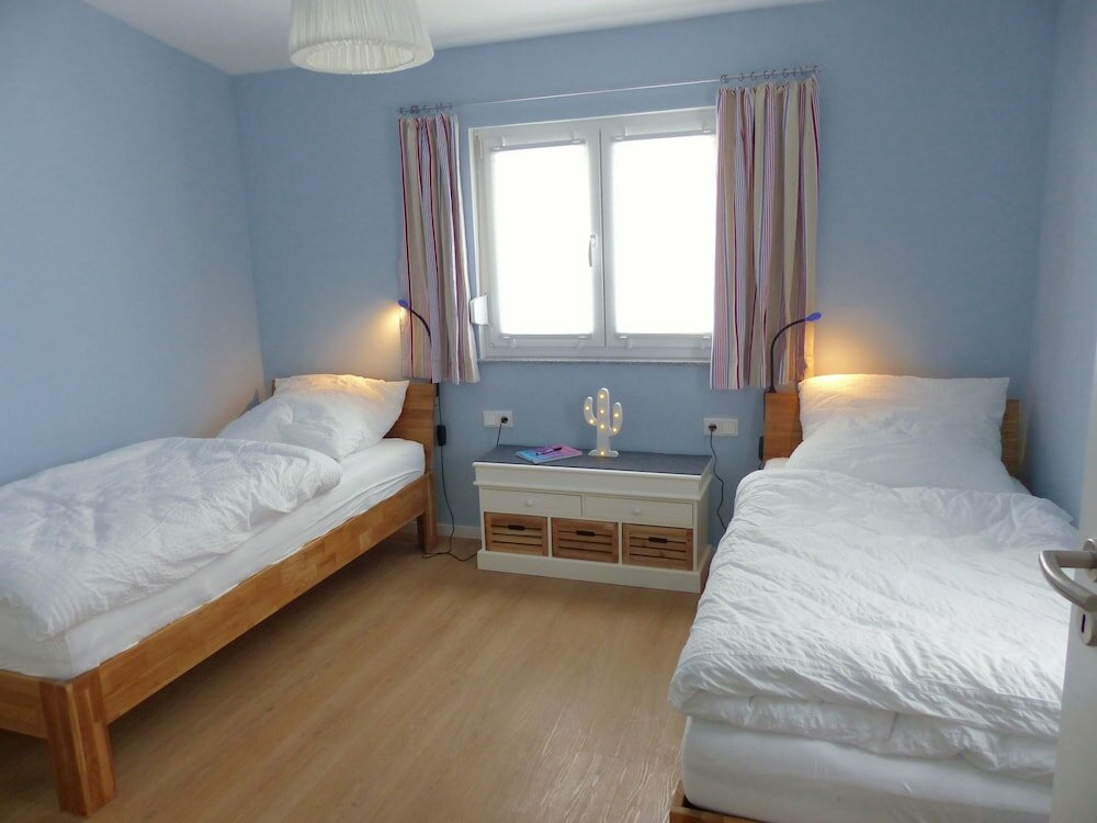 Фото Ferienwohnungen Flora