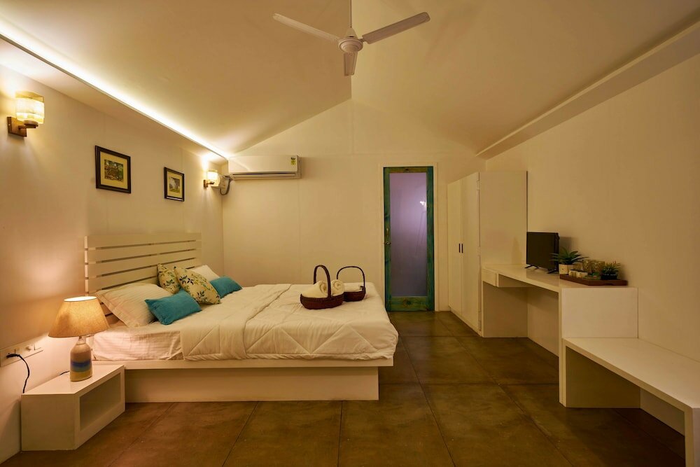 Фото Capital O 29342 Blu Resorts