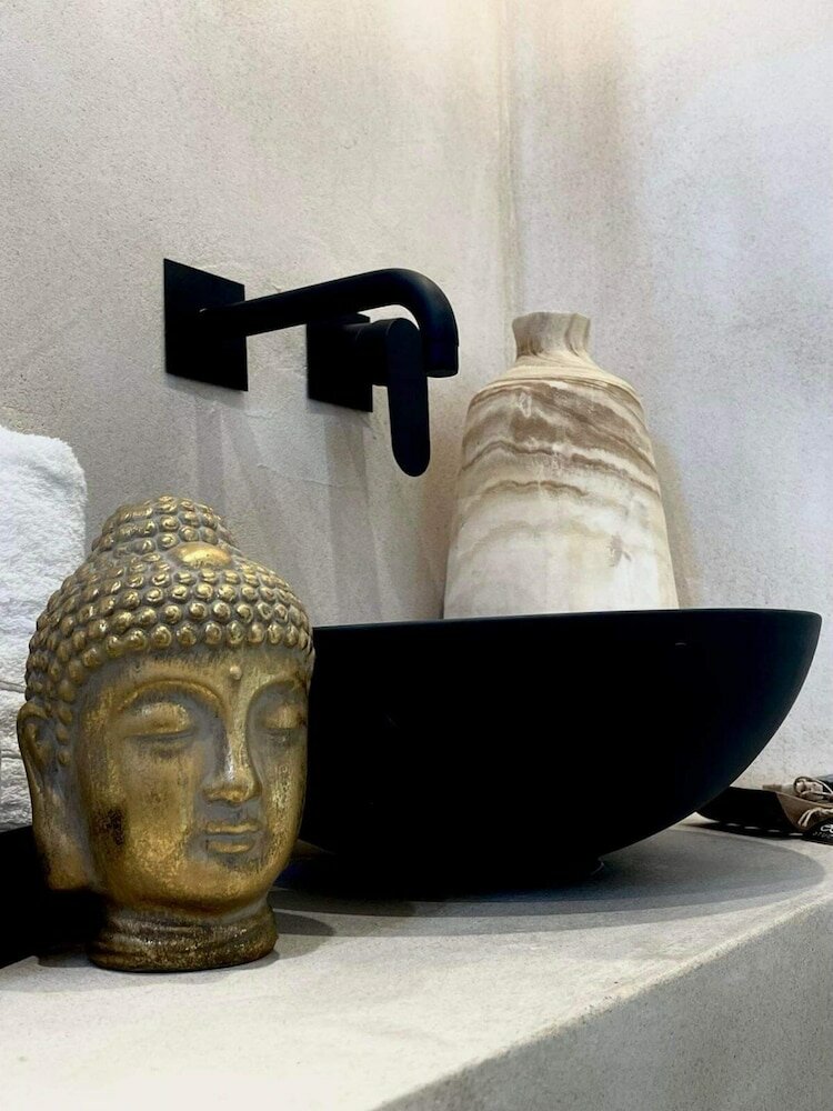 Фото Eora Studios