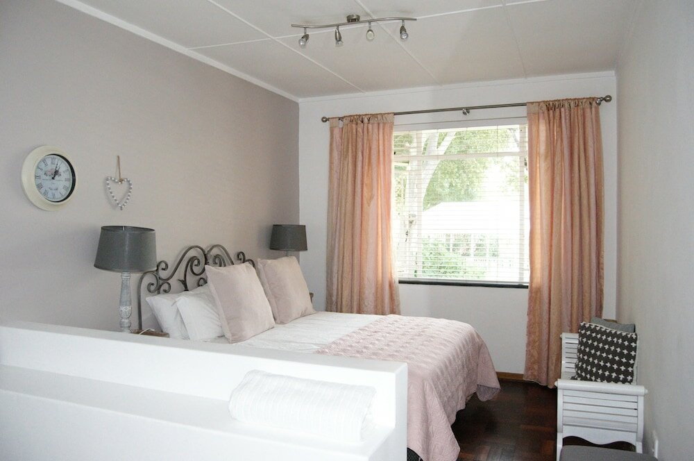 Фото Vintage on Main