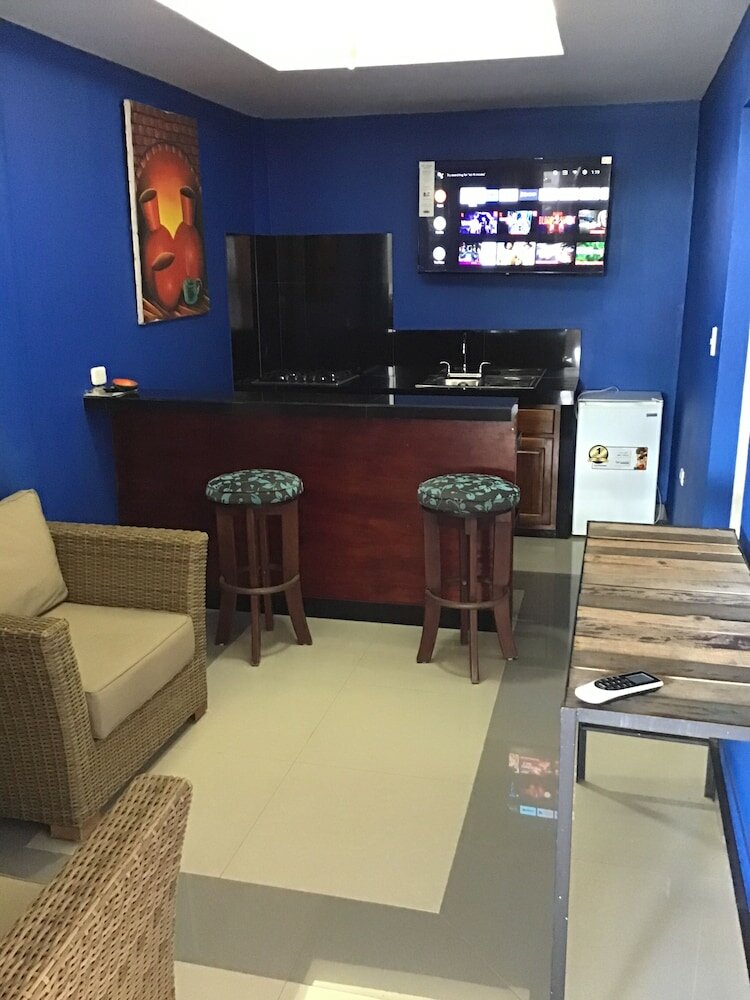 Фото Black Pearl Inn