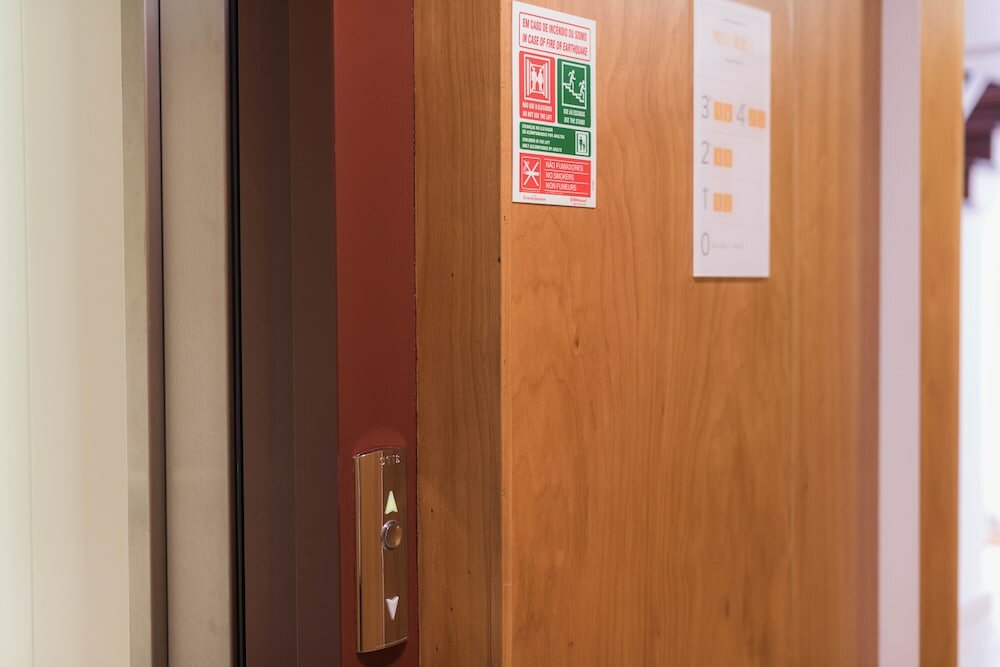 Фото Apartamentos Praça Amarela