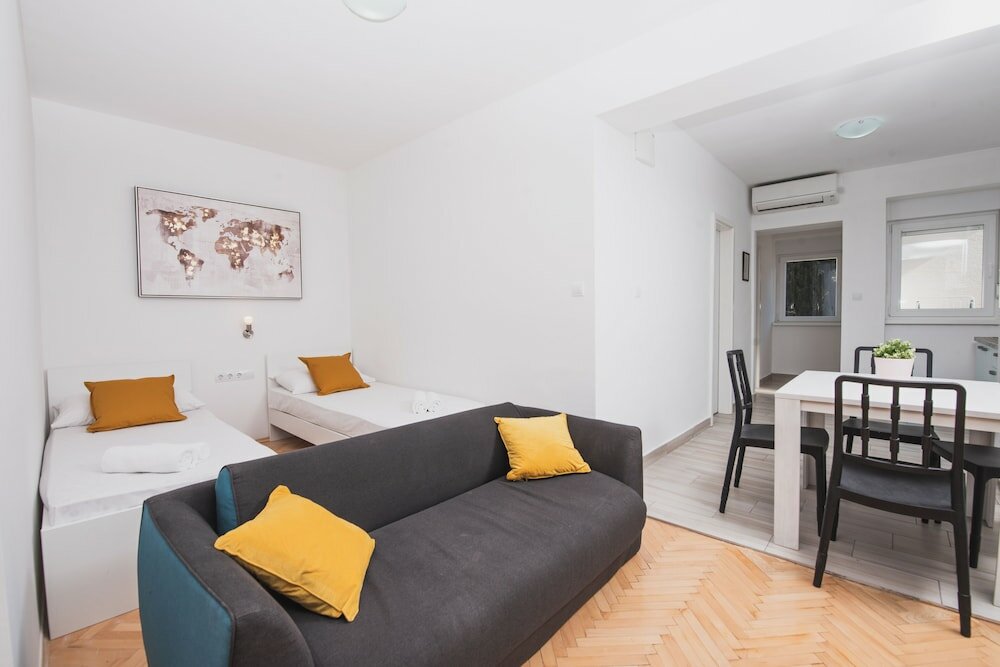 Фото Apartments by the Sea Semy