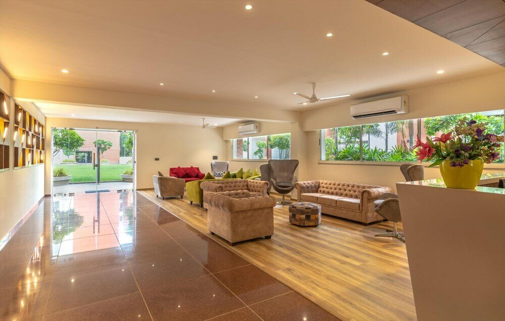 Фото Siara Styles Amba Suites