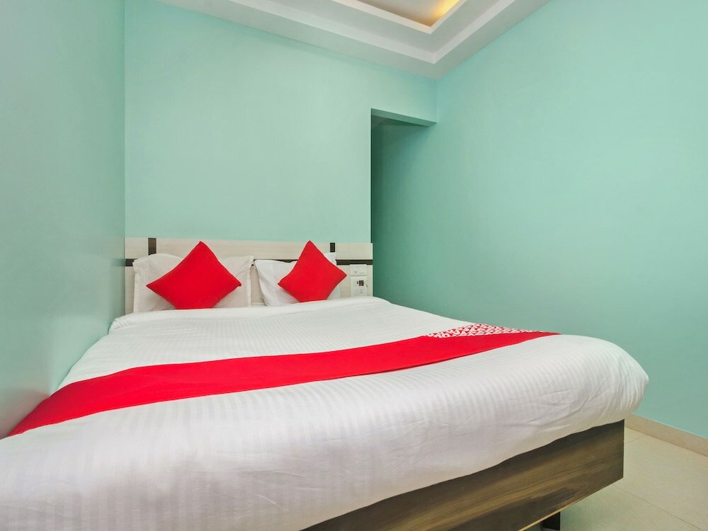 Фото Oyo 22918 Hotel Sadanand Mourya Lodging And Boarding