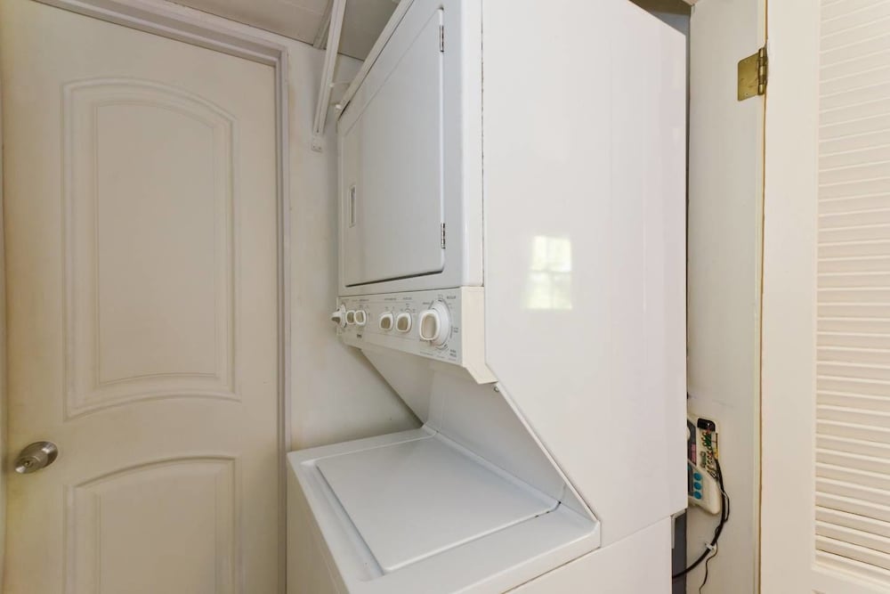 Фото Hollywood Hills Canyon Breezes