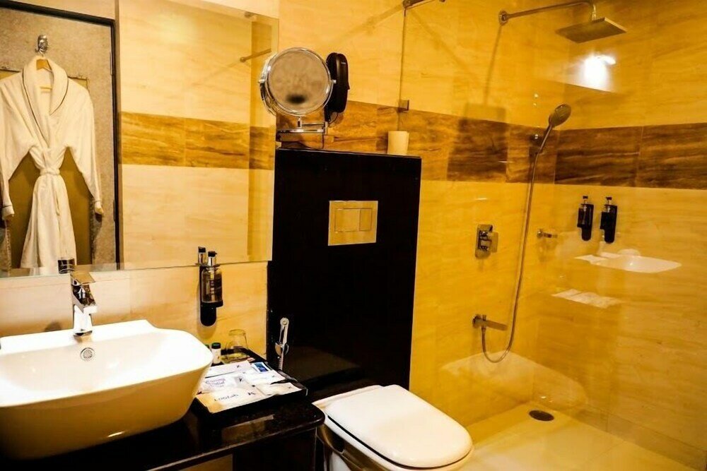 Фото Kyriad Hotel Nashik