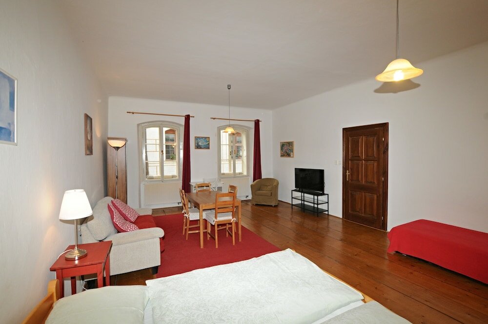 Фото Downtown Apartments Český Krumlov