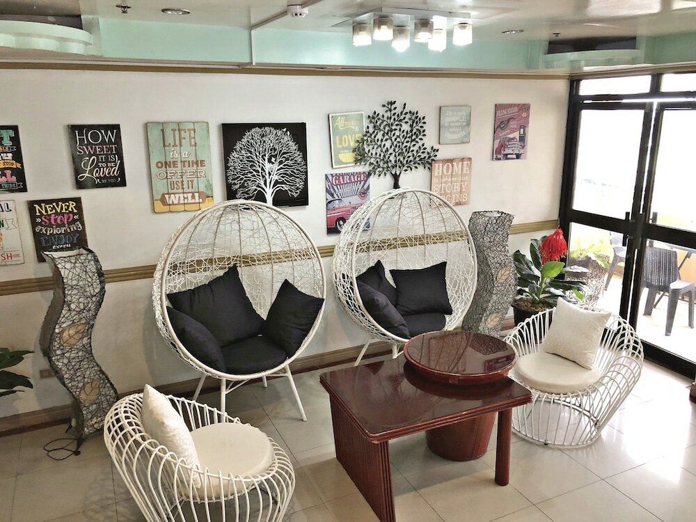 Фото Tabaco Gardenia Hotel