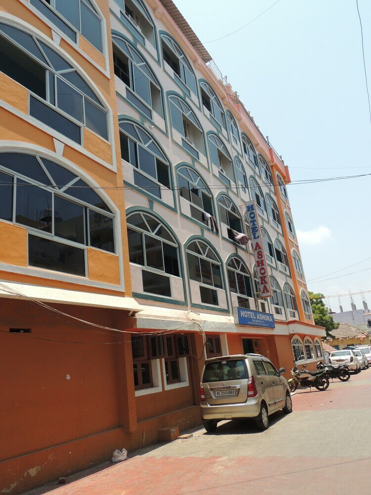 Фото Hotel Ashoka