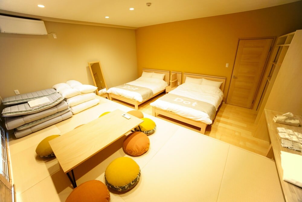 Фото Dot Hostel & Bar