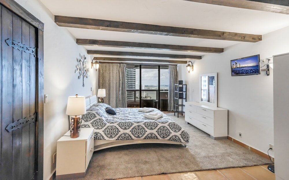 Фото Mediterranean Meets Miami