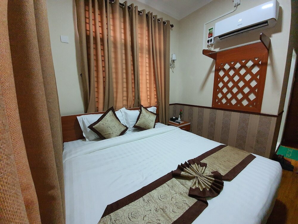 Фото Shwe Pe Ti Hotel