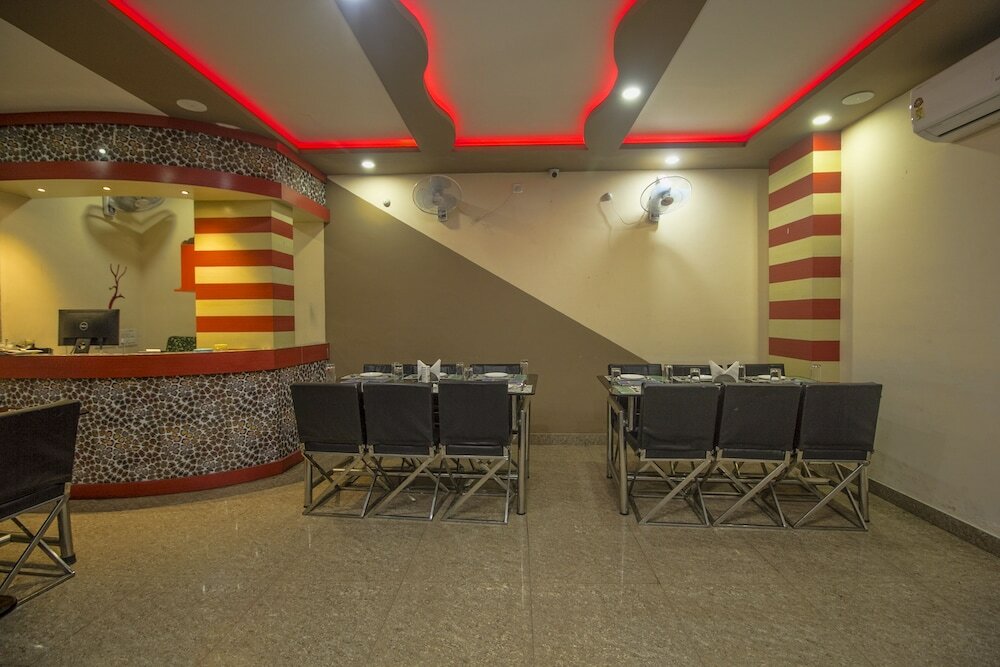 Фото Oyo 41545 Palm Grove Eco Resort