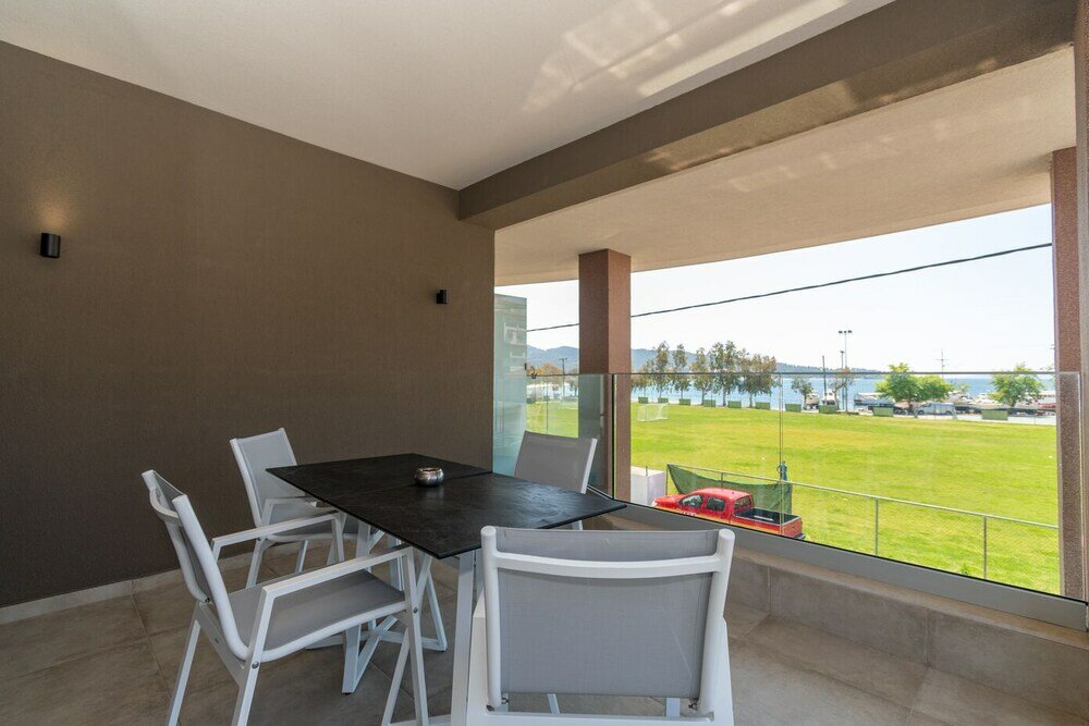 Фото Thetis Boutique Apartments