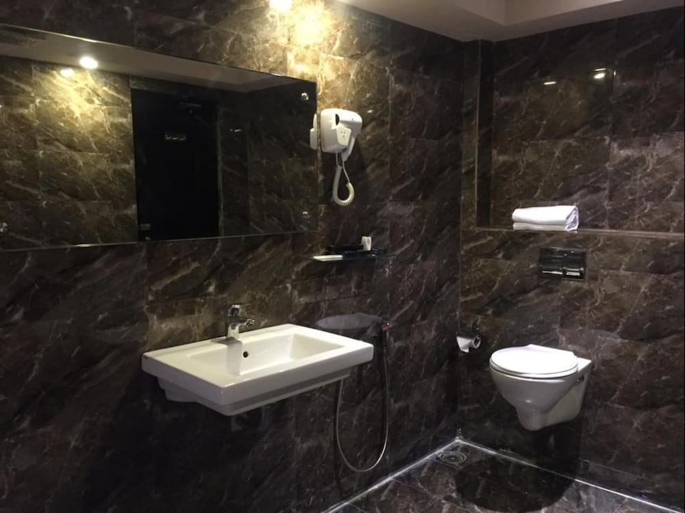 Фото Le Raj Courtyard