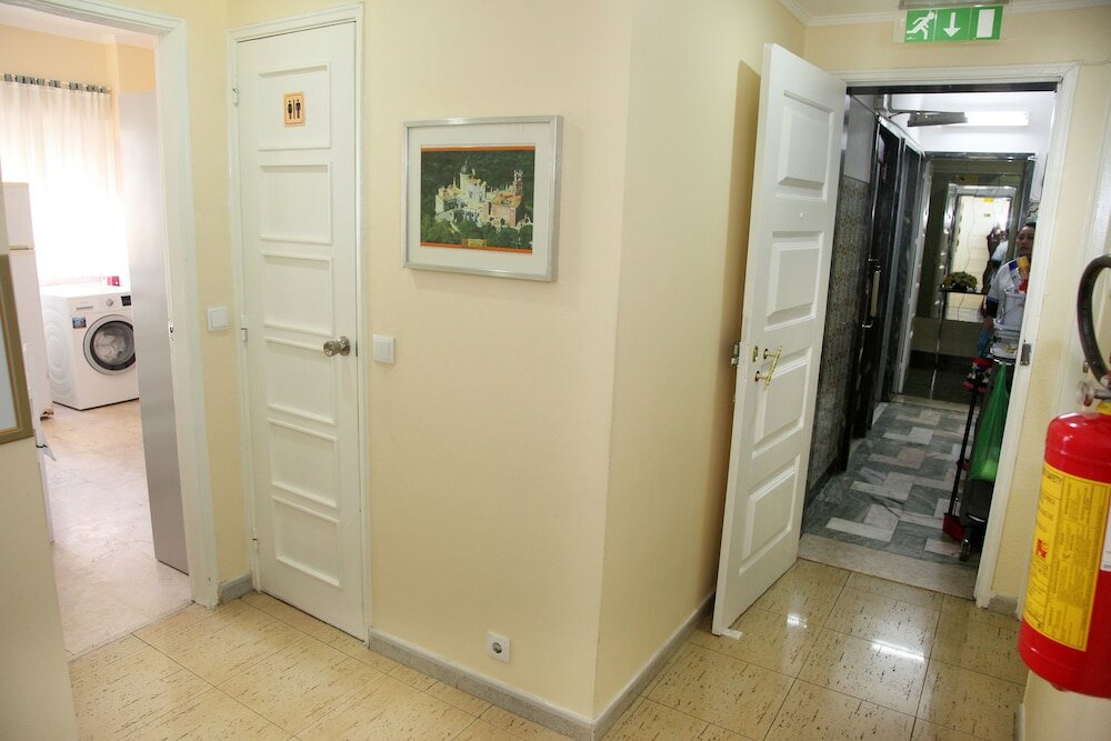 Фото Lisbon Suite Home