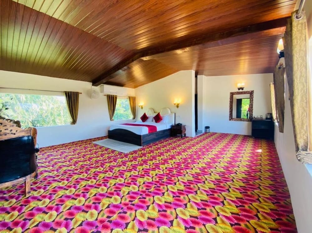 Фото Lohagarh Corbett Resort