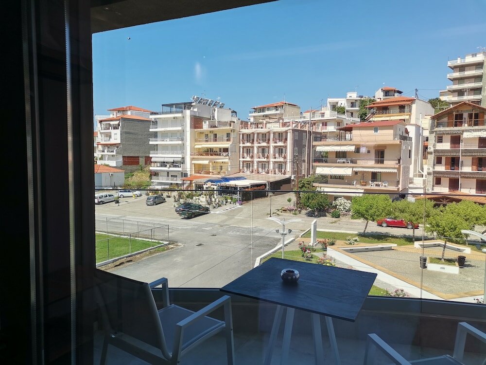 Фото Thetis Boutique Apartments