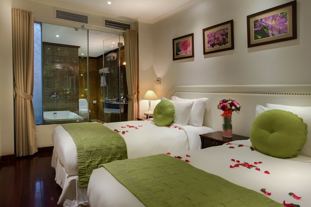 Фото Mercury Central Hotel Hanoi