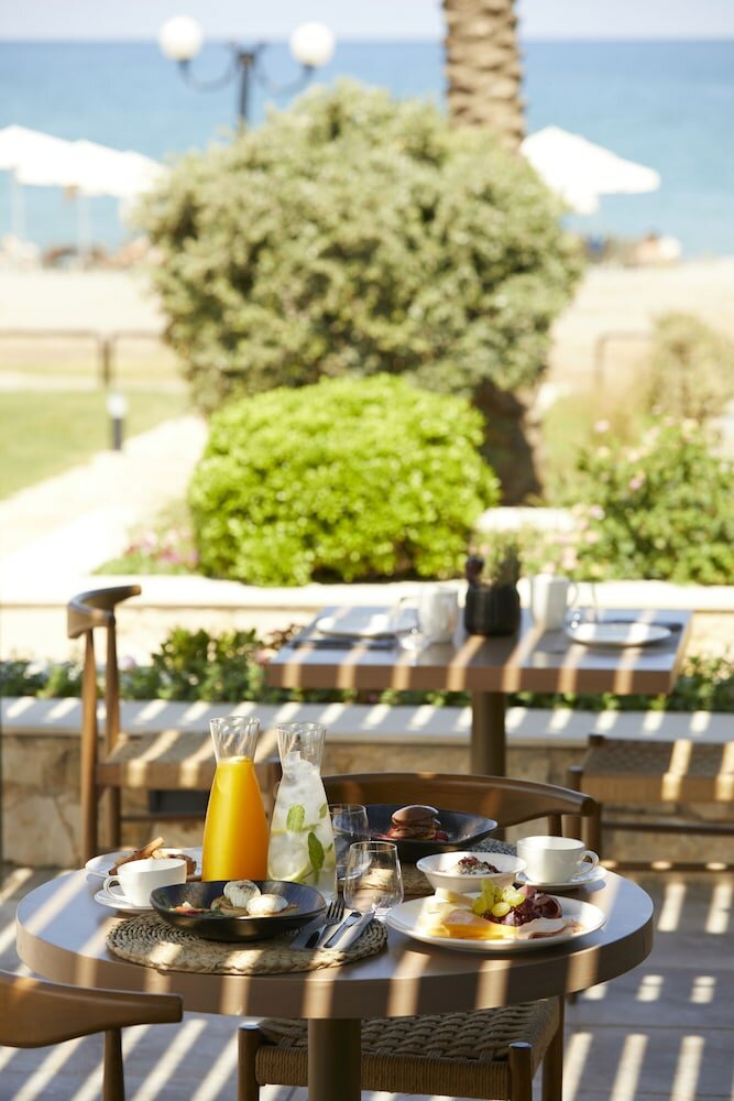 Фото Asterion Suites & SPA - Designed for Adults