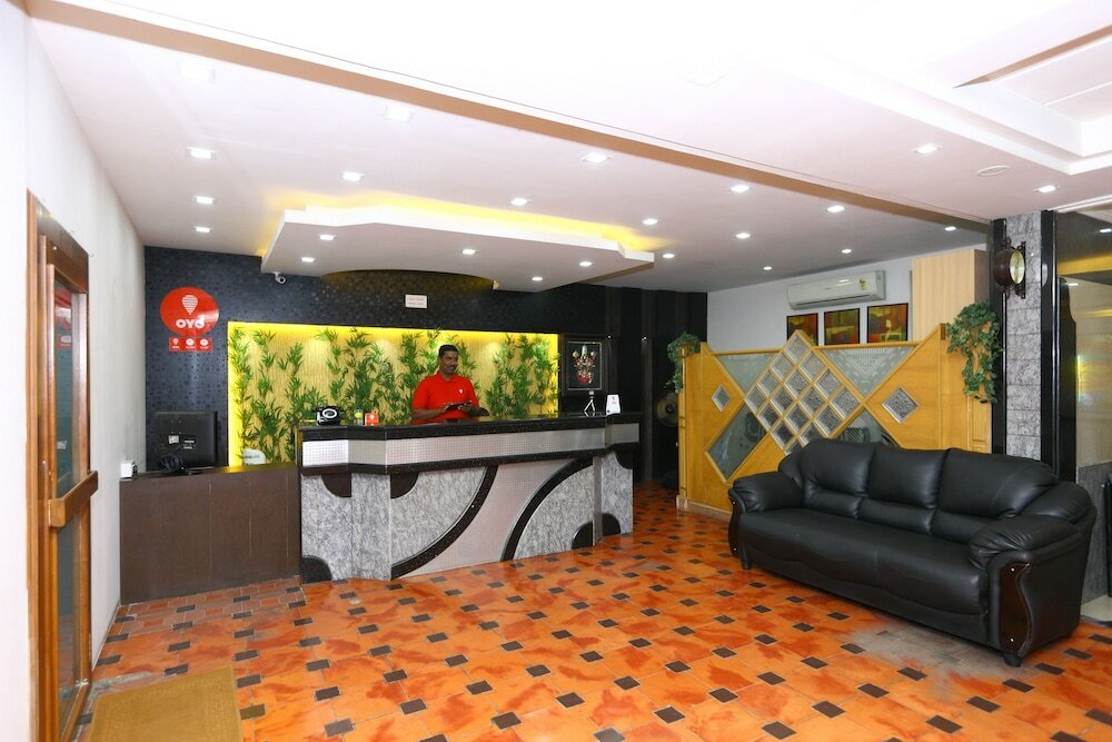 Фото Oyo 5319 Hotel Navaratna