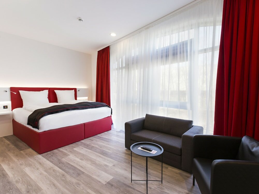 Фото Dormero Hotel Roth