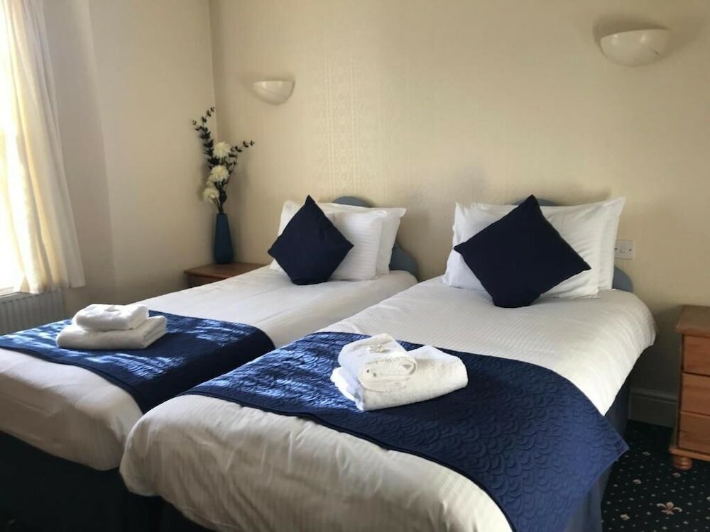 Фото Coppice Hotel