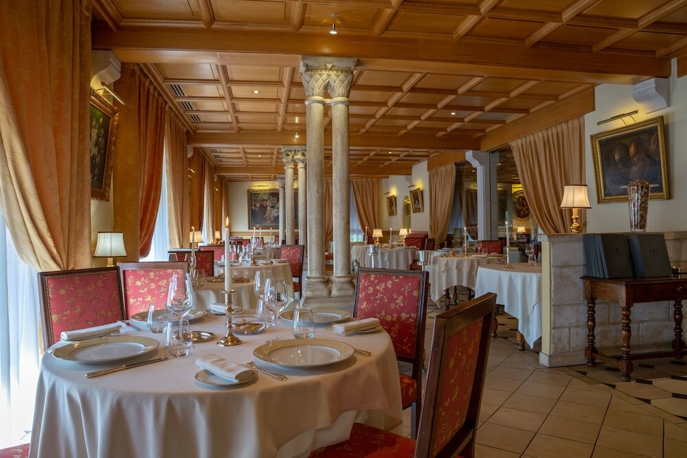 Фото The Originals Résidence, Demeure des Remparts, Provins