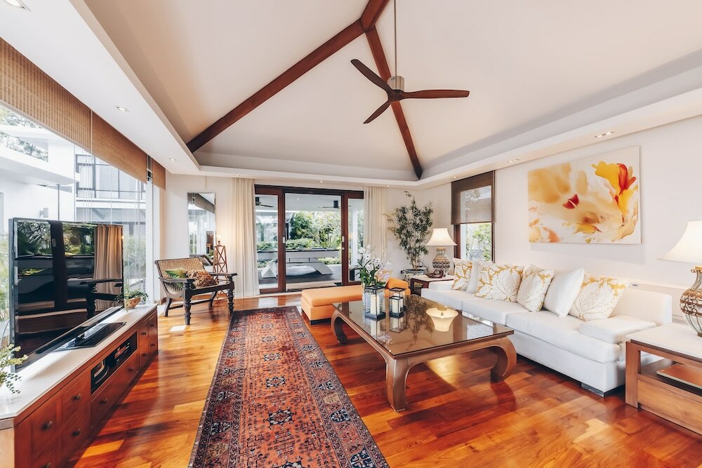 Фото 5 Bedroom Beach Front Villa Lotus